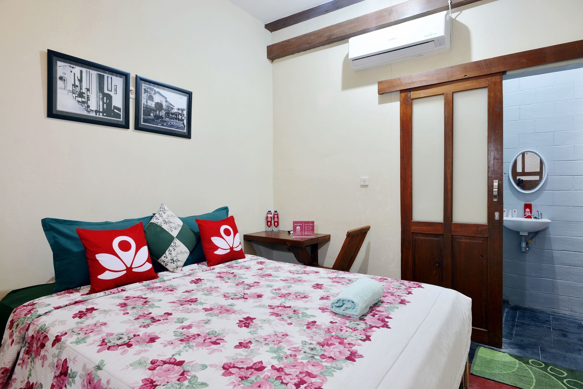 Ndalem Timoho Yogyakarta Exterior foto